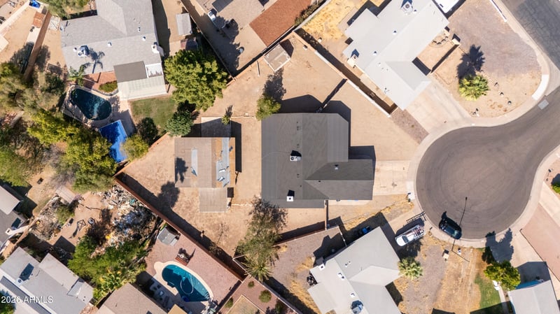 922 W Angela Dr, Phoenix, AZ 85023