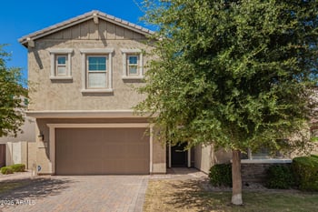 922 Yellowstone Way, Chandler, AZ 85248