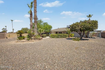 9220 W Pineridge Dr, Sun City, AZ 85351