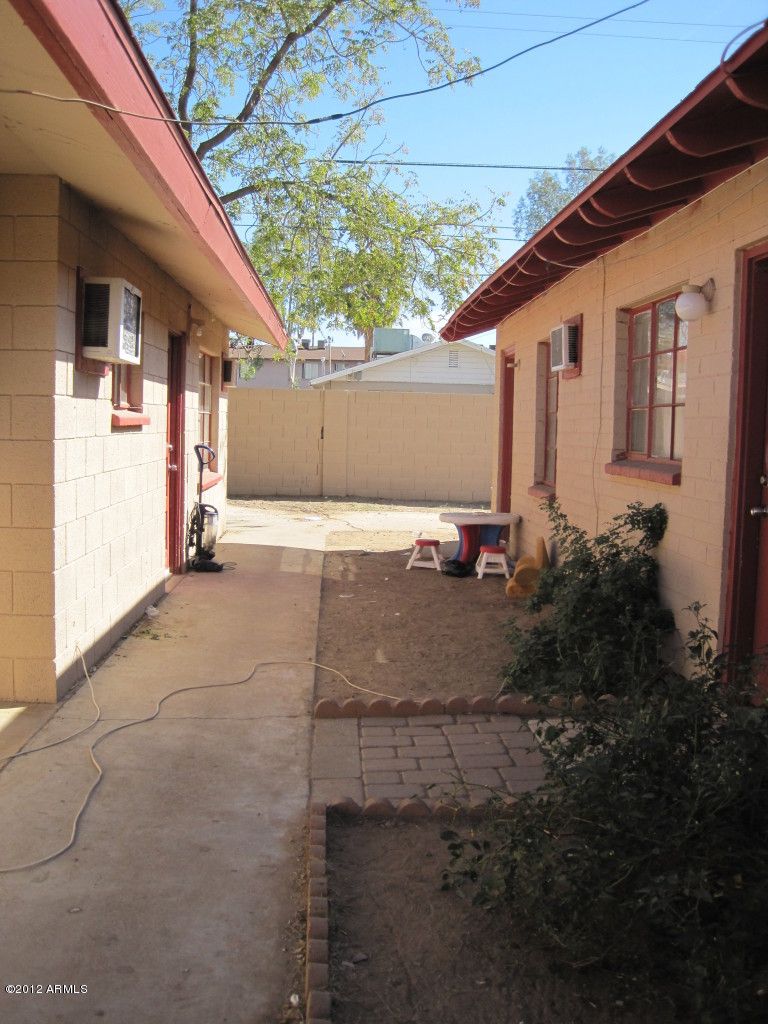 9221 N 5th St, Phoenix, AZ 85020