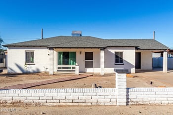 9222 Montezuma St, Phoenix, AZ 85041