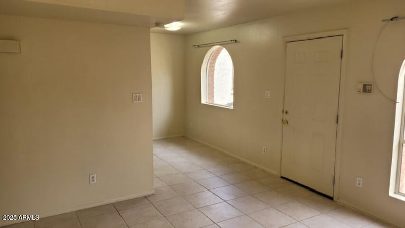 9222 N 35th Ave #11, Phoenix, AZ 85051