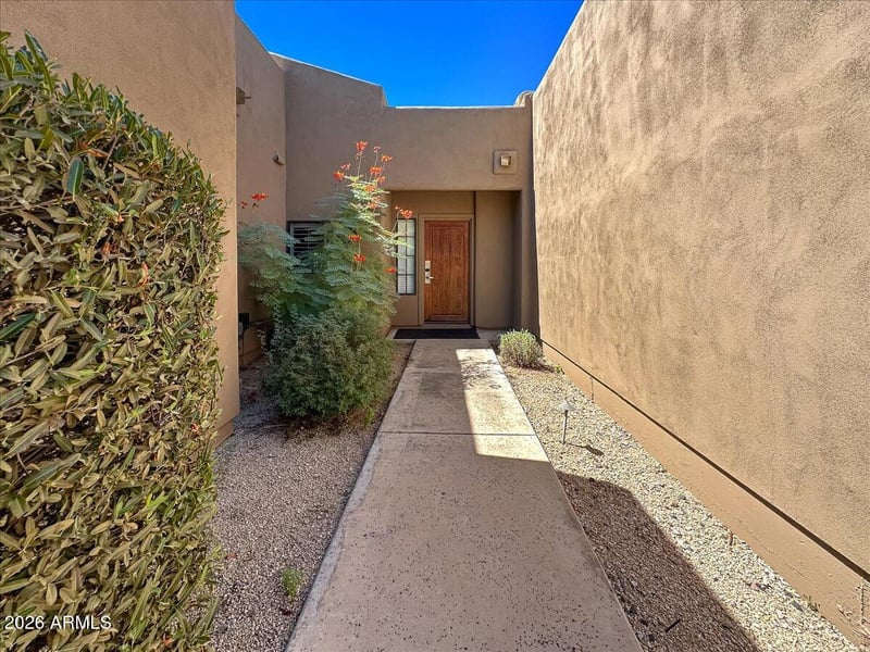 9223 Whitethorn Cir #667, Scottsdale, AZ 85266