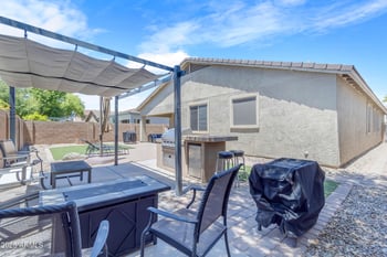 9223 Hedge Hog Pl, Peoria, AZ 85383