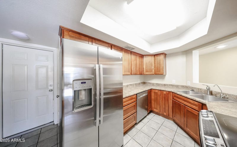9223 N 47th Ct, Glendale, AZ 85302