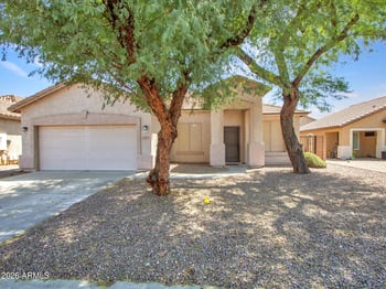 9223 Salter Dr, Peoria, AZ 85382