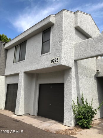 9225 59th Ave #214, Glendale, AZ 85302