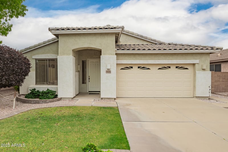 9225 Runion Dr, Peoria, AZ 85382