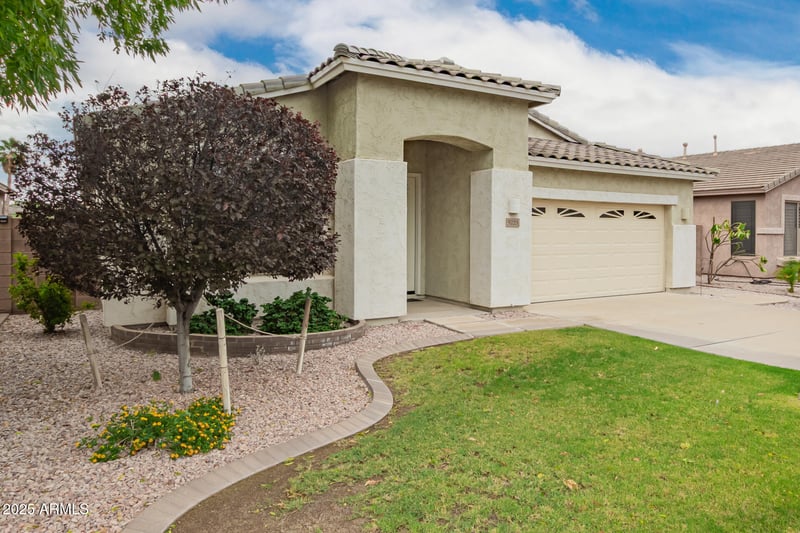 9225 Runion Dr, Peoria, AZ 85382