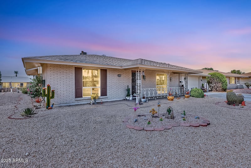 9227 Meadow Hills Dr, Sun City, AZ 85351