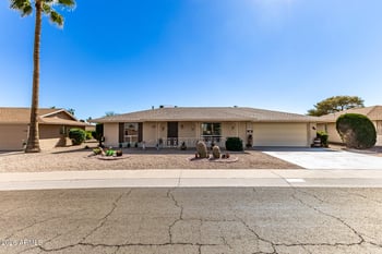 9227 Meadow Hills Dr, Sun City, AZ 85351