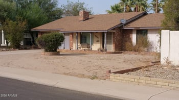 9229 40th Dr, Phoenix, AZ 85051