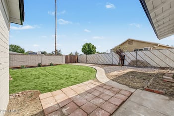 9229 N 40th Dr, Phoenix, AZ 85051