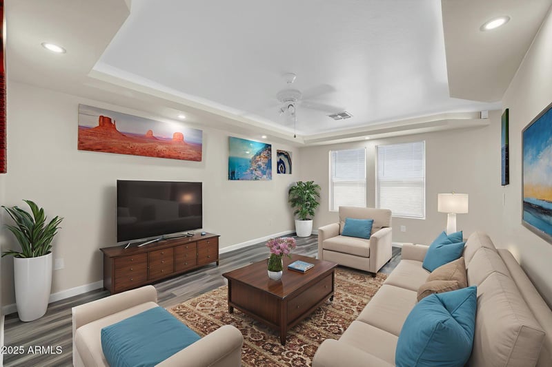 9230 82nd Ln, Peoria, AZ 85345