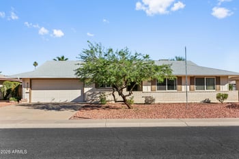 9232 Arrowhead Dr, Sun City, AZ 85351