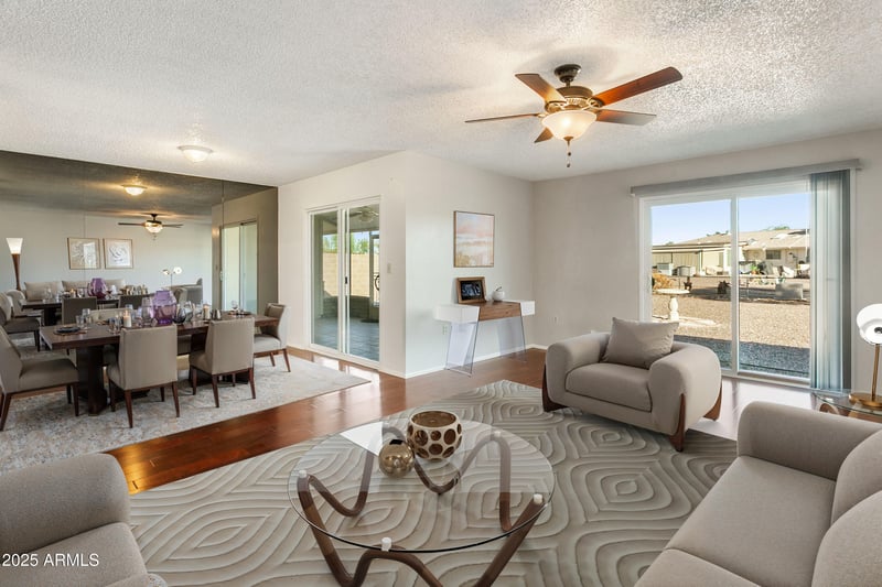 9232 Arrowhead Dr, Sun City, AZ 85351