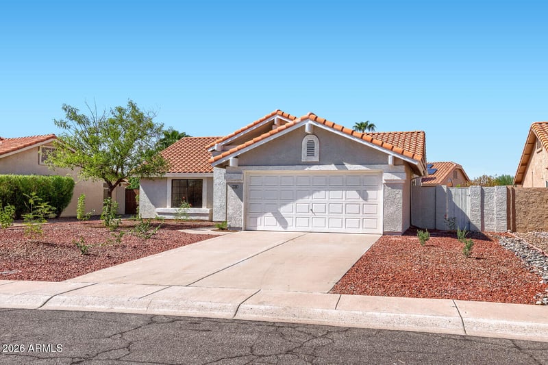9232 W Behrend Dr, Peoria, AZ 85382