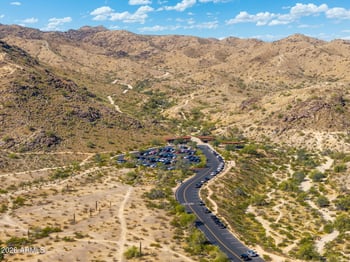 9233 45th Pl, Phoenix, AZ 85044