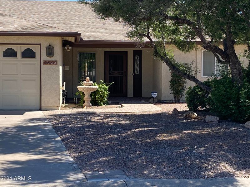 9233 E Parkside Dr, Sun Lakes, AZ 85248