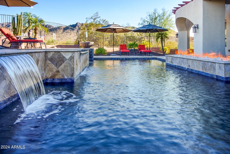 9233 Krista Dr, Goodyear, AZ 85338