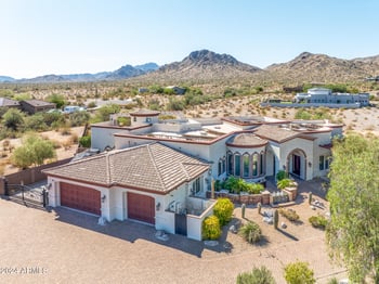9233 S Krista Dr E, Goodyear, AZ 85338
