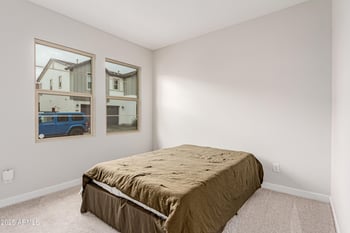 9233 Sebring Ave, Mesa, AZ 85212