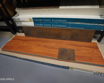 9235 51st Ln, Glendale, AZ 85302