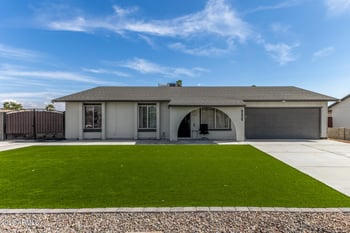 9235 74th Dr, Peoria, AZ 85345