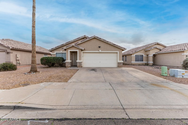 9235 Carol Ave, Mesa, AZ 85208