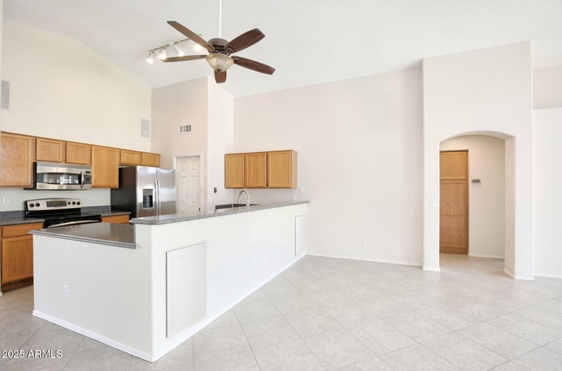 9235 Marconi Ave, Peoria, AZ 85382