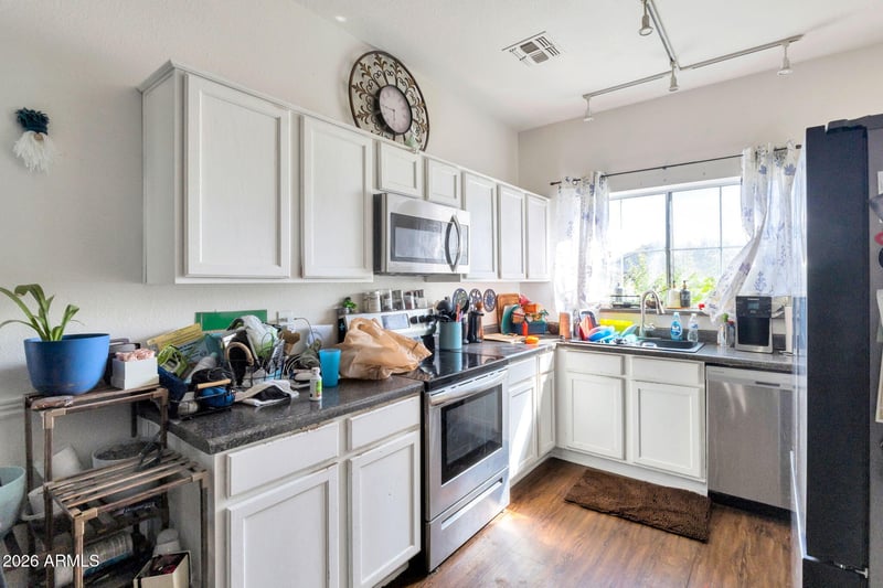 9236 Medina Ave, Mesa, AZ 85209