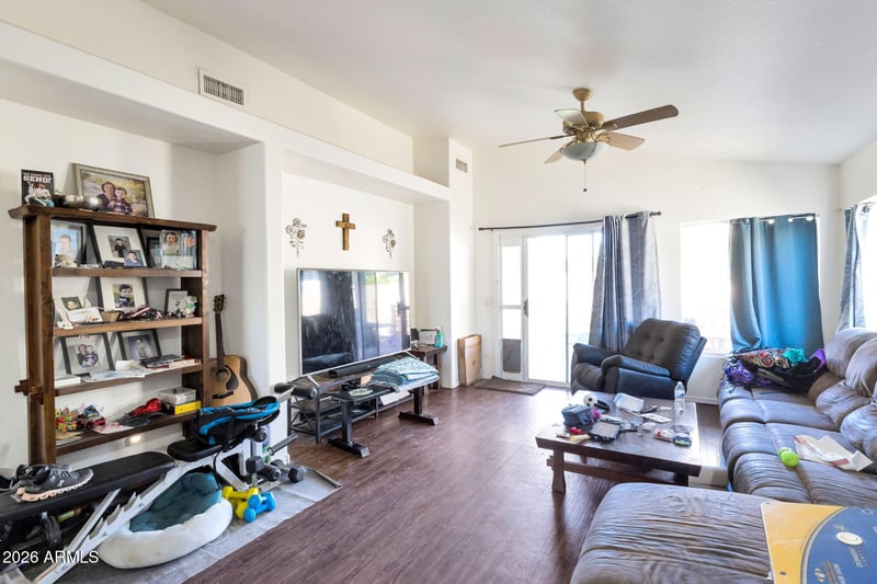 9236 Medina Ave, Mesa, AZ 85209
