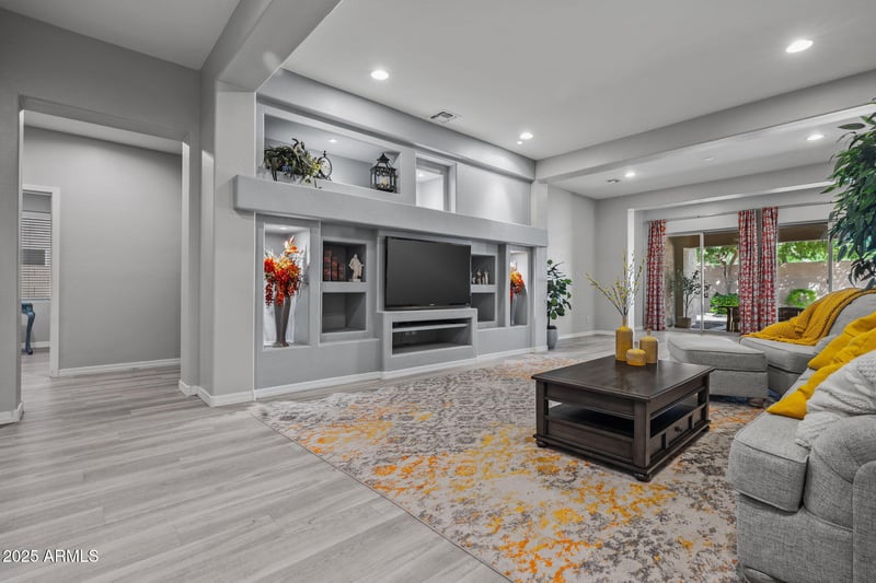 9238 Buckhorn Trl, Peoria, AZ 85383