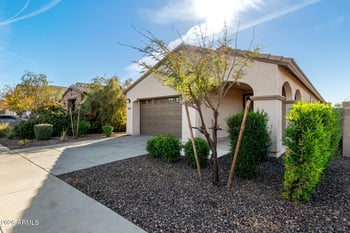9239 Sells Dr, Phoenix, AZ 85037