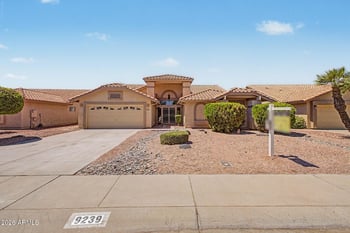 9239 Oraibi Dr, Peoria, AZ 85382