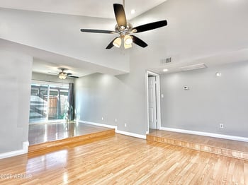 924 Casitas Dr #C, Tempe, AZ 85281