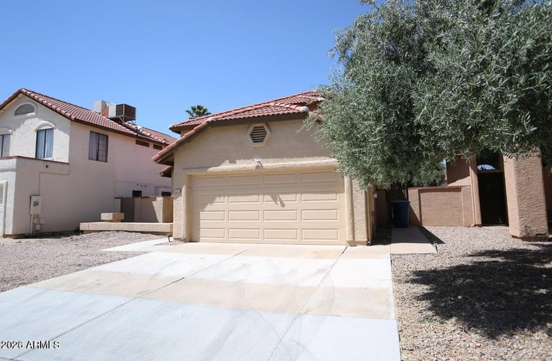 924 Manor Dr, Chandler, AZ 85225