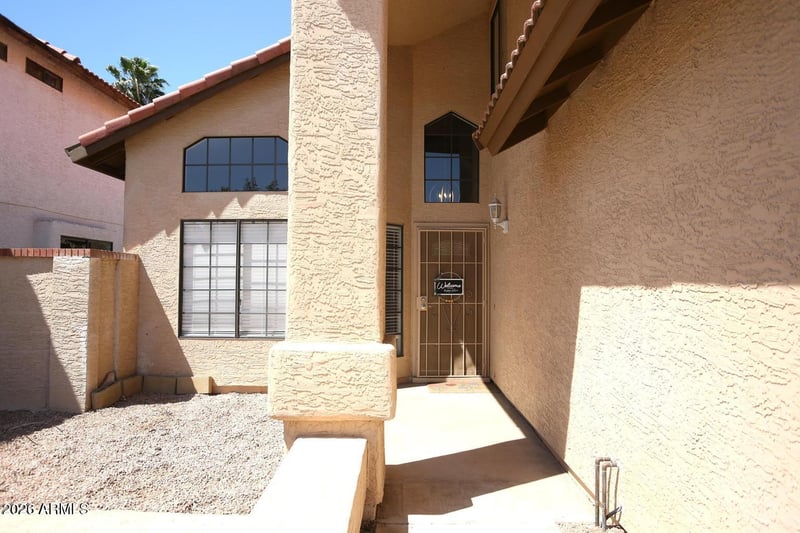 924 Manor Dr, Chandler, AZ 85225
