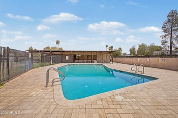 924 Hacienda Dr #A, Tempe, AZ 85281