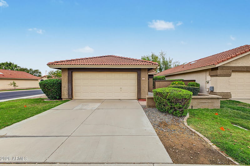 924 W Sunward Dr, Gilbert, AZ 85233