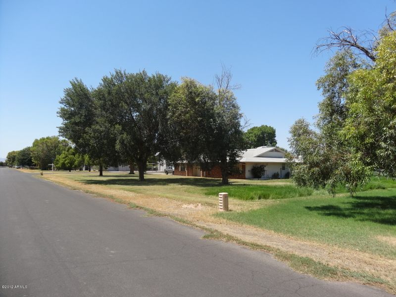 9240 W Marshall Ave, Glendale, AZ 85305