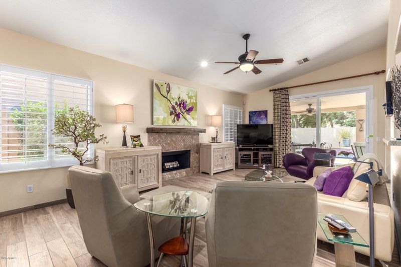 9241 E Blanche Dr, Scottsdale, AZ 85260