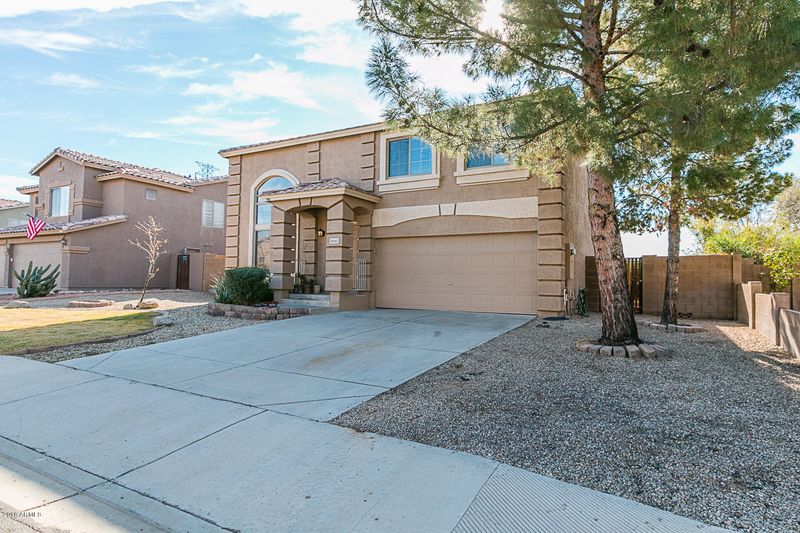 9241 E Fairfield St, Mesa, AZ 85207