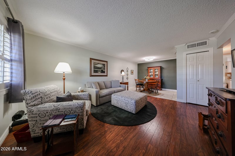 9241 111th Ave, Sun City, AZ 85351