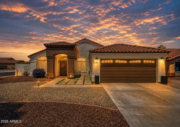 9242 Saint John Rd, Peoria, AZ 85382
