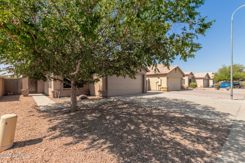 9243 Brown St, Peoria, AZ 85345