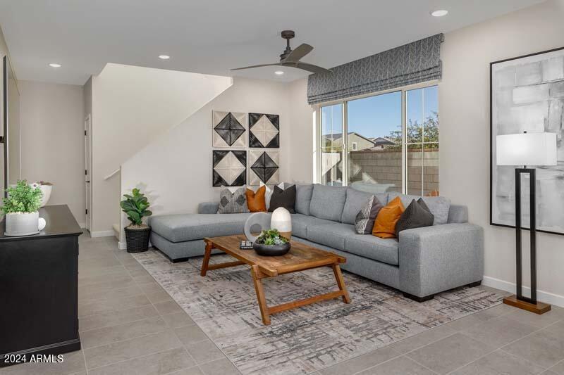 9243 Sector Dr, Mesa, AZ 85212