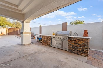 9245 4th Ave, Phoenix, AZ 85041