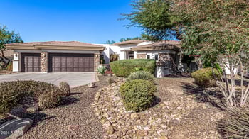 9246 Molly Ln, Peoria, AZ 85383