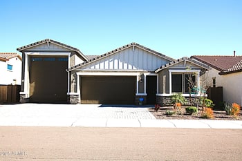 925 107th Dr, Avondale, AZ 85323